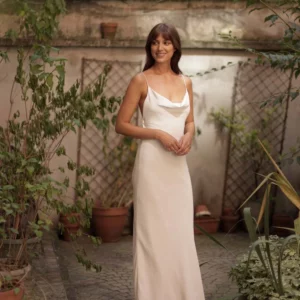 Robe Agnetha